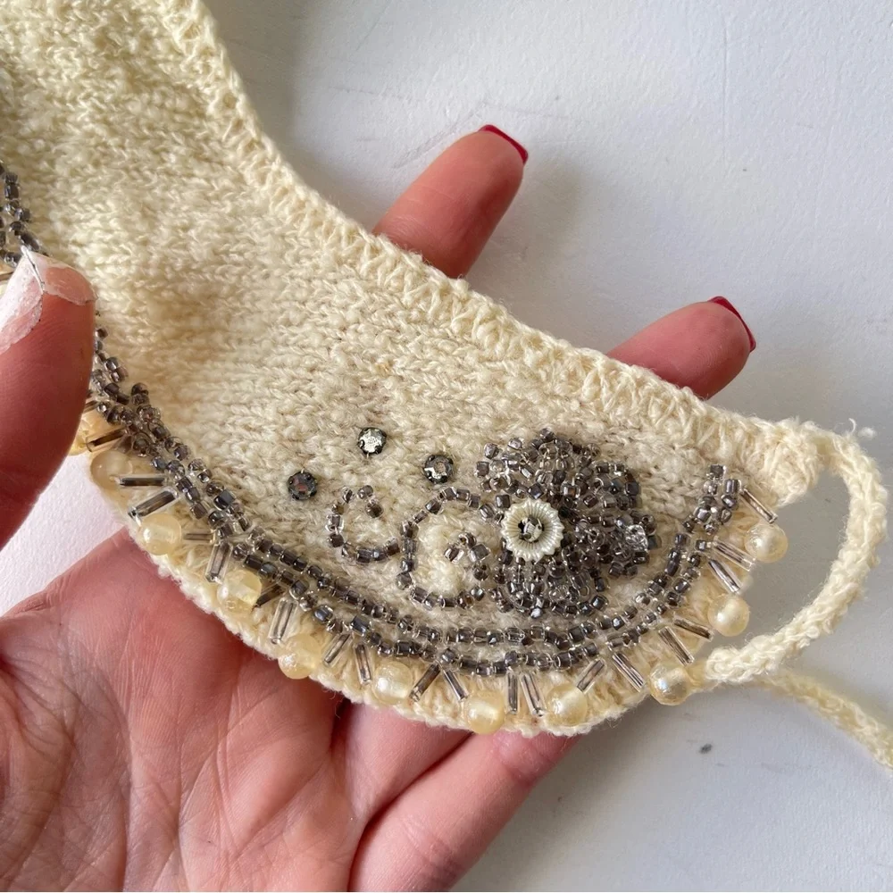 Vintage Cream Beaded Crochet Tie Necklace Collar